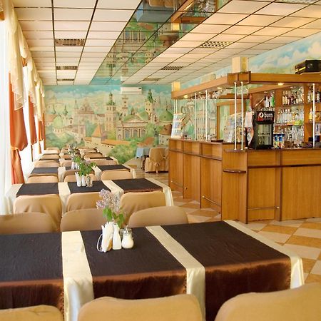 Galitsiya Hotel 리비프 외부 사진